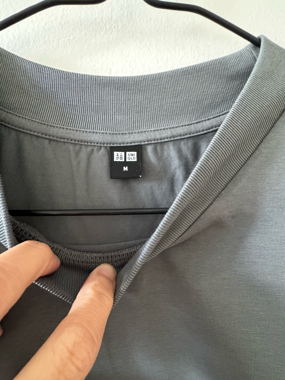 Uniqlo Dark Gray Crewneck Sweatshirt